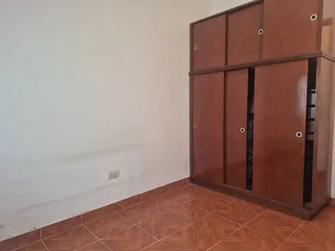 Depto Tipo Casa en Venta en Valentín Alsina, USD 37.000