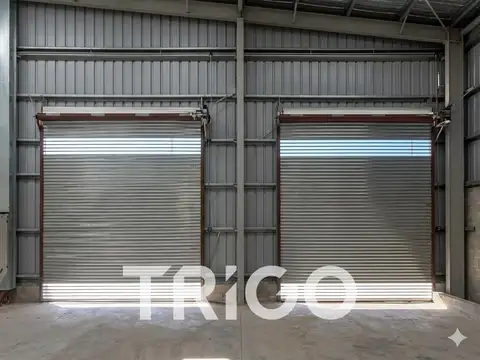 Depósito industrial en alquiler 2800m2 cubiertos   playa   dock de carga en Polo industrial Ezeiza