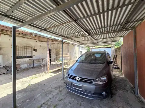 VENTA CASA 3AMB A RECICLAR. LOTE 345M2 HURLINGHAM