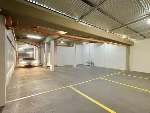 Ayacucho 1944 1900, Piso PB