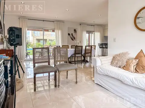 Casa en Venta al Sureste