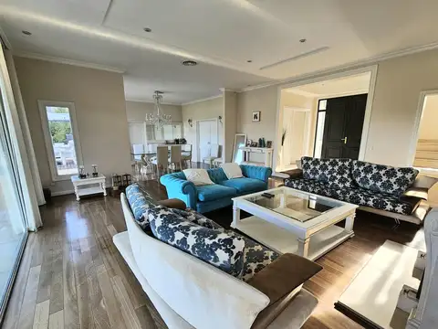 VENTA DE CASA EN SAN DIEGO CON VISTA AL POLO