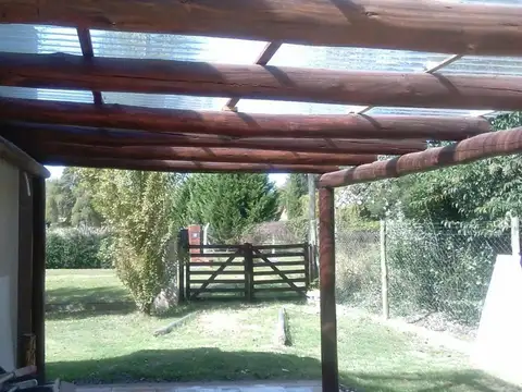 CASA  A LA VENTA EN LUJAN VALLE VERDE