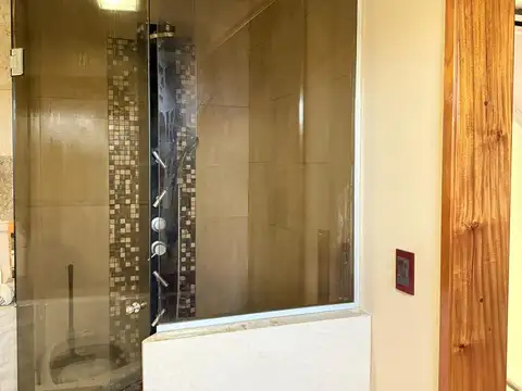 Casa en Venta en Carapachay, USD 220.000