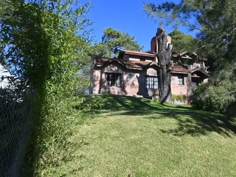 Casa en Venta en Villa Gesell, USD 249.999