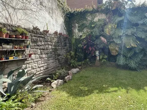AMPLIO PH EN VILLA CRESPO +4 AMB. CON JARDIN, TERRAZA Y PARRILLA