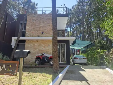 Hermosa casa para 8 pax a 250 mts. del mar.