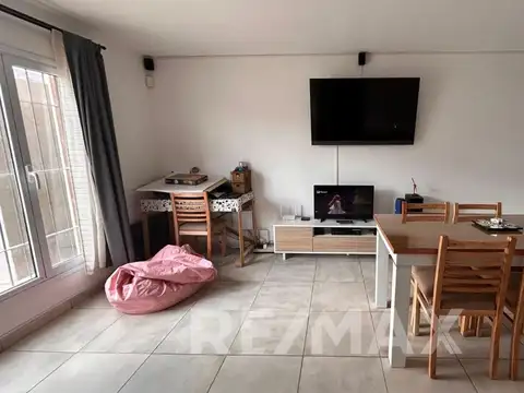 Depto Tipo Casa 3 ambientes con 1 baño
