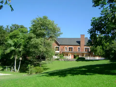 Elortondo  al 800  San isidro