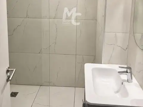 Departamento en Alquiler con 1 cocheras