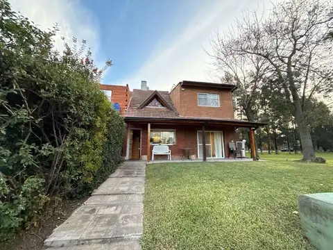 VENTA CASA  4 AMB | MONTE GRANDE CSIS