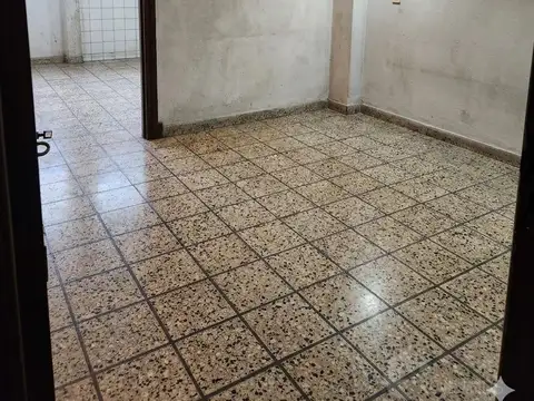 Depto Tipo Casa en Venta en Avellaneda, USD 57.000