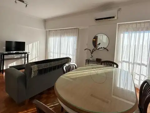 11 De Septiembre 3500, Piso 8