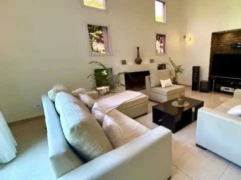 Casa en Venta 14 años