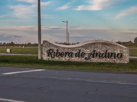 Terreno en venta de 546 m2 en Ribera Andino