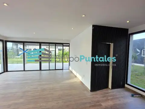 Casa a estrenar en Lagos de Canning 1, 3 dormitorios piscina riego y grama