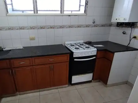 Depto Tipo Casa en Venta en Banfield, USD 100.000