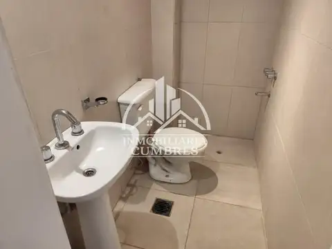 Local en Alquiler en Zona Centro, $ 450.000