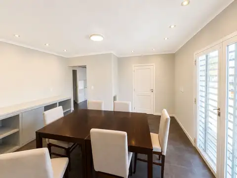 Casa en Alquiler de 4 dormitorios