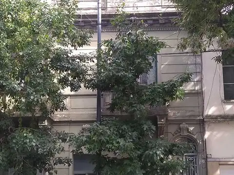 EDIFICIO EN BLOCK EN VENTA - BUENA UBICACION - 3 PLANTAS