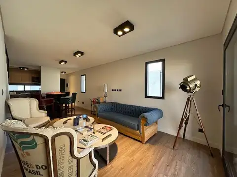 Casa en Venta en Don Torcuato, USD 205.000