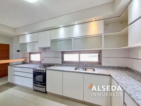 Departamento en Venta al Oeste