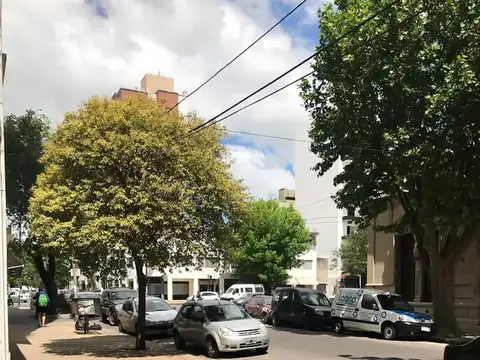 Cochera en Venta Descubierta