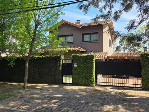 Casa Chalet  en Venta en General Pacheco, Tigre, G.B.A. Zona Norte