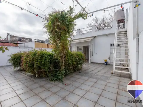 Depto Tipo Casa en Venta 26 años