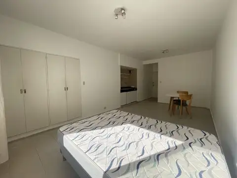 Departamento en Alquiler de Monoambiente