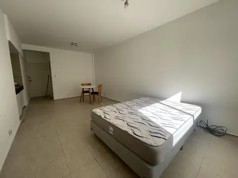 Departamento en Alquiler en Retiro, $ 700.000