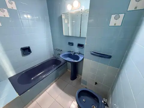 Alberti 100. Monoambiente en alquiler. Balvanera.