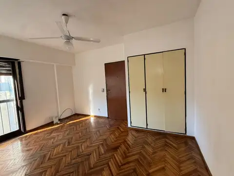 Departamento en Alquiler en Balvanera, $ 500.000