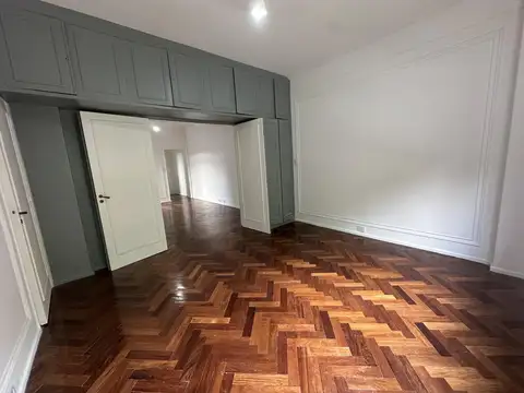 Departamento en Venta de 5 ambientes