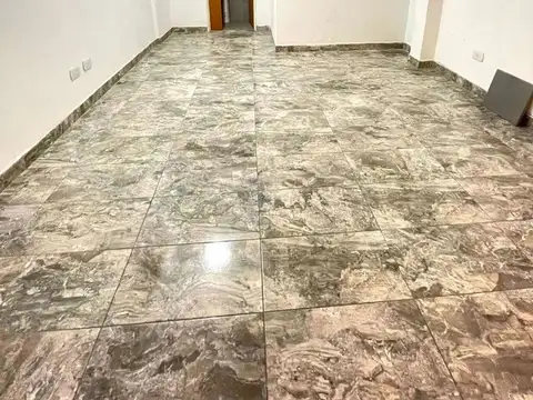 Local en Venta Via Pública