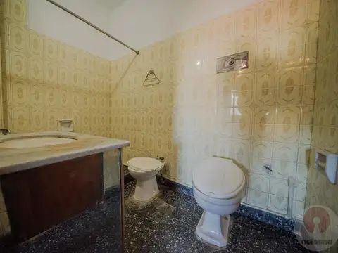 Depto Tipo Casa 5 ambientes con 2 baños