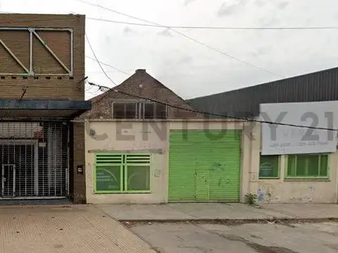 Deposito con oficinas en Venta en Avenida 122, Ensenada