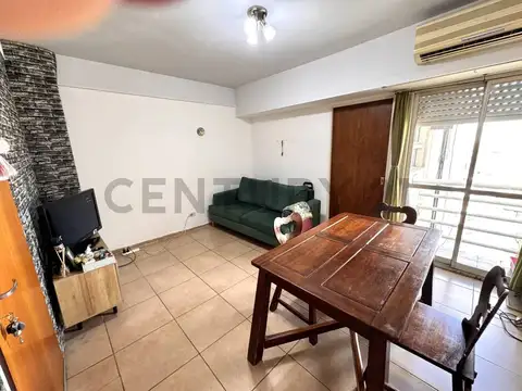 VENTA DEPARTAMENTO 3 AMBIENTES PARQUE CHACABUCO CON BALCON-A 2 CUADRAS DEL PARQU