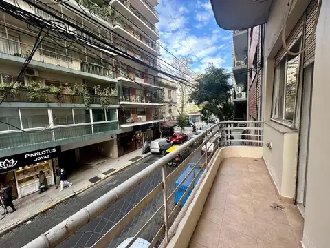 DEPTO 3 AMB RECOLETA C/BALCON AL FRENTE REMODELADO