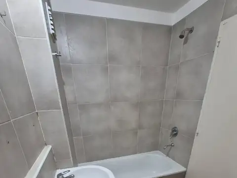 Departamento 3 ambientes con 3 baños