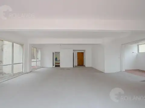 Av Rivadavia al 6800