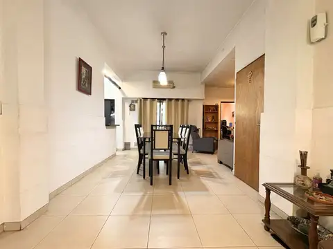 Mariano Moreno 2700