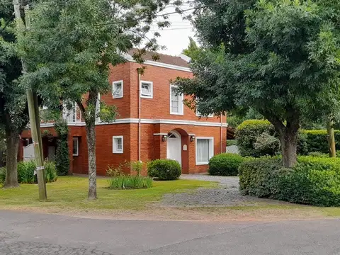 VENTA CASA EN PRADERAS DE SAN IGNACIO, MUÑIZ