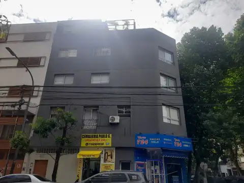 PH tipo casa. Entrada independiente. Terraza