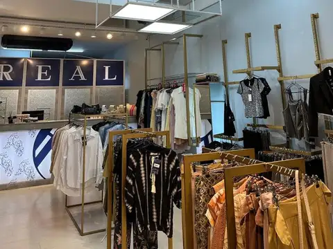Local en Alquiler en Echesortu, $ 5.500.000