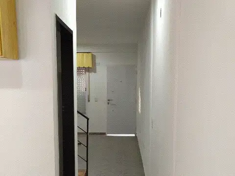 Departamento en Alquiler en Villa Luzuriaga, $ 650.000