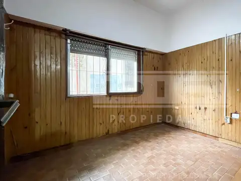 Depto Tipo Casa 4 ambientes con 2 baños
