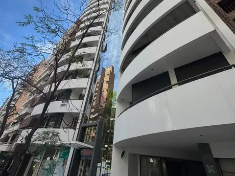 Av Pueyrredón 100