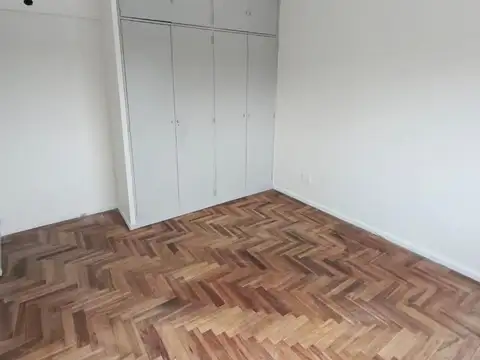 Departamento en Alquiler 50 años