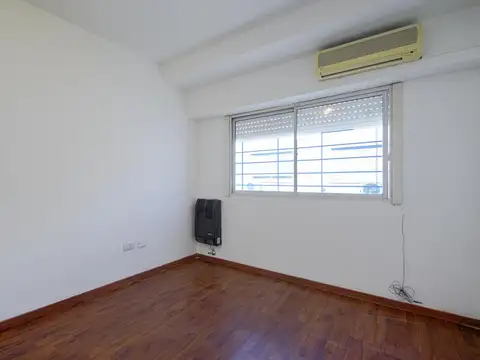 Depto Tipo Casa en Venta en Urquiza R, USD 119.000